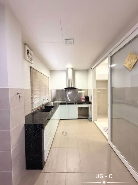 2.5-storey Terraced House for Sale in Bandar Puteri Klang (Klang) - Raymond Cheng - Kitchen - PropertyGuru.com.my