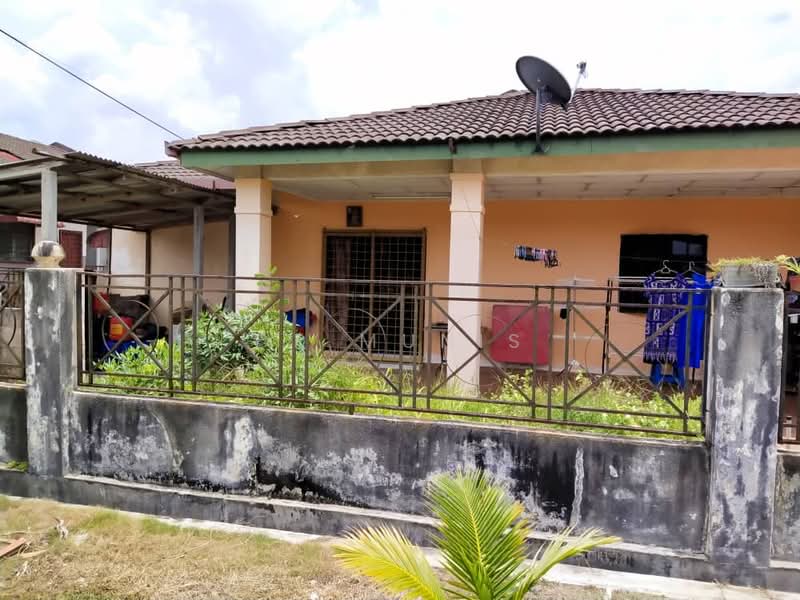 Terraced House for Sale in Bandar Behrang 2020 (Hulu Bernam Timor) - Dr Munis - Exterior - PropertyGuru.com.my