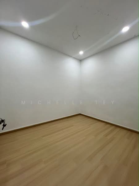 Rumah Berkembar untuk Dijual di Taman Bunga Ros (Tebrau) - Michelle Tey - PropertyGuru.com.my