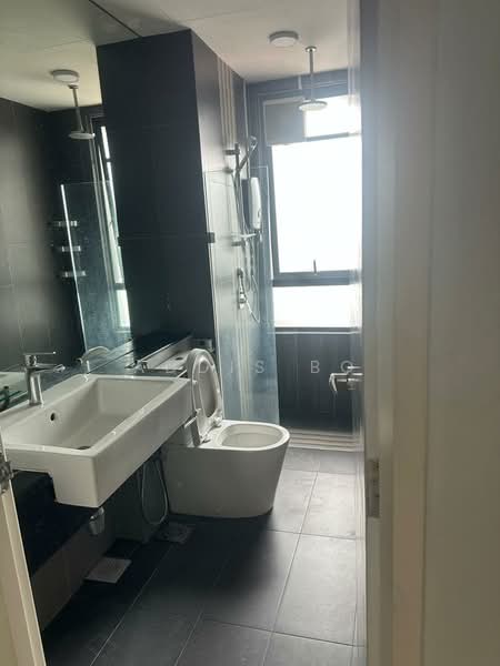 Servis Apartment untuk Disewa di 8 Kinrara - Addis Bo - Bathroom - PropertyGuru.com.my