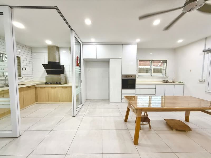 Rumah Berkembar untuk Dijual di Bandar Baru Air Itam (Ayer Itam) - Meng . - Kitchen - PropertyGuru.com.my