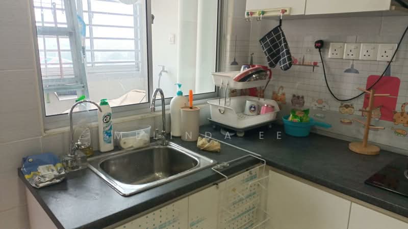 Servis Apartment untuk Dijual di Larkin Heights - Melinda Ee - Kitchen - PropertyGuru.com.my