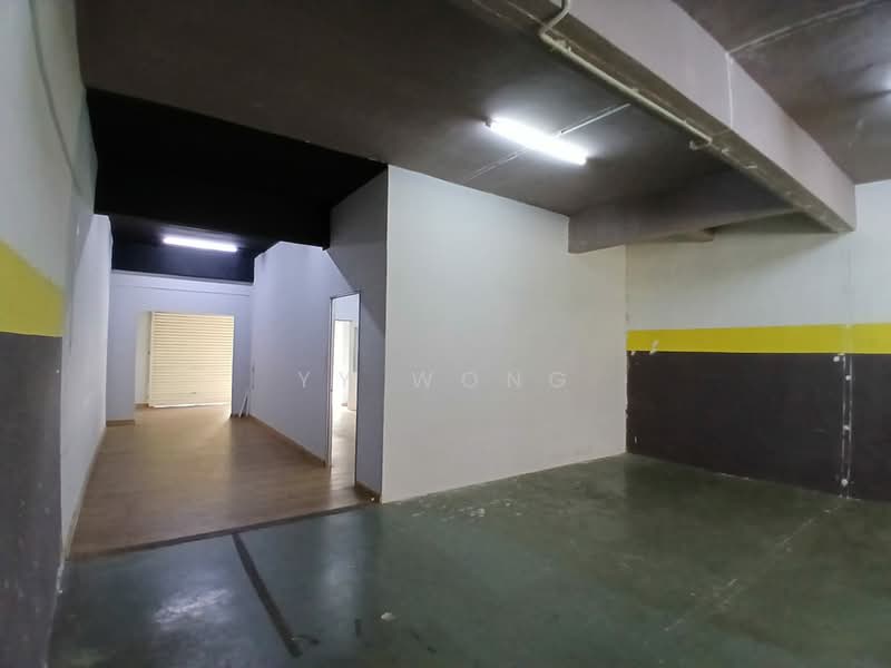 Kedai untuk Disewa di Taman Puncak Jalil (Seri Kembangan) - YY Wong - Interior - PropertyGuru.com.my