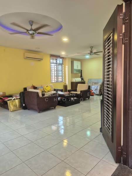 Rumah Banglo untuk Dijual di Taman Hulu Langat Jaya (Cheras) - Kweenie Chong - Living Room - PropertyGuru.com.my