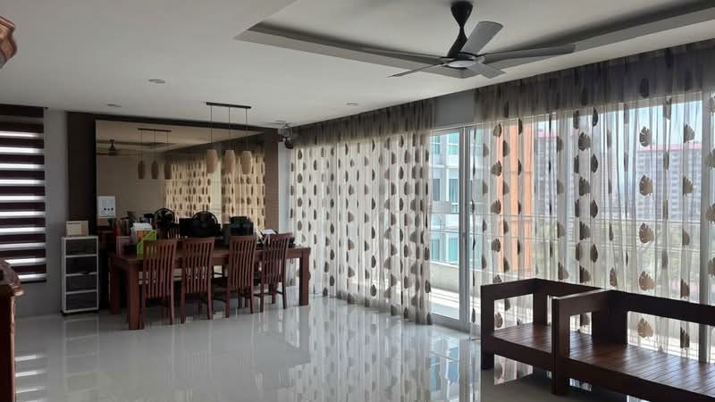 Condominium for Sale at Central Park condominium - Max Ng - Dining Room - PropertyGuru.com.my