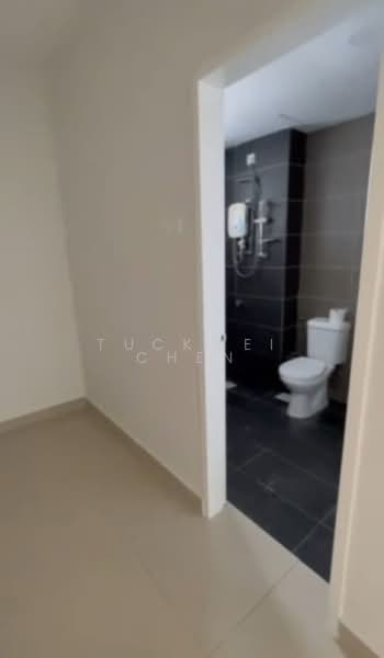 Servis Apartment untuk Dijual di Maxim Residences - TuckWei Chen - Bathroom - PropertyGuru.com.my