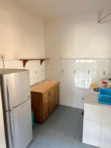 Pangsapuri untuk Disewa di Sri Penaga - Carlos Ng - Kitchen - PropertyGuru.com.my