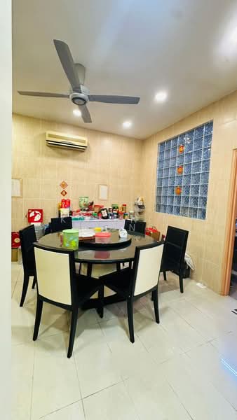 Rumah Berkembar untuk Dijual di Cheras (Selangor) - Kweenie Chong - Dining Room - PropertyGuru.com.my