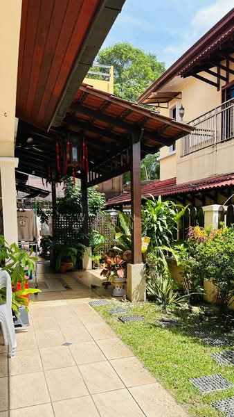 Rumah Berkembar untuk Dijual di Cheras (Selangor) - Kweenie Chong - Exterior - PropertyGuru.com.my