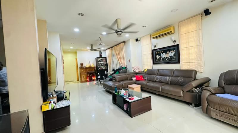 Rumah Berkembar untuk Dijual di Cheras (Selangor) - Kweenie Chong - Living Room - PropertyGuru.com.my