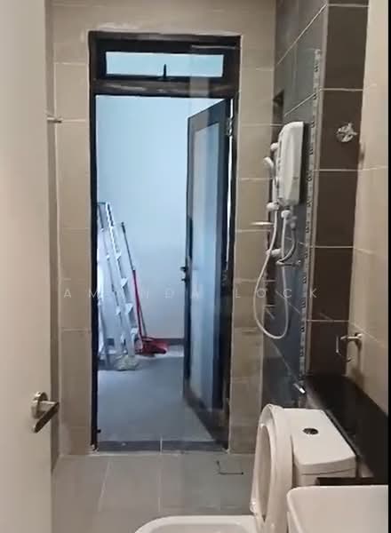 Servis Apartment untuk Disewa di RIO CITY - Amanda Lock - Bathroom - PropertyGuru.com.my