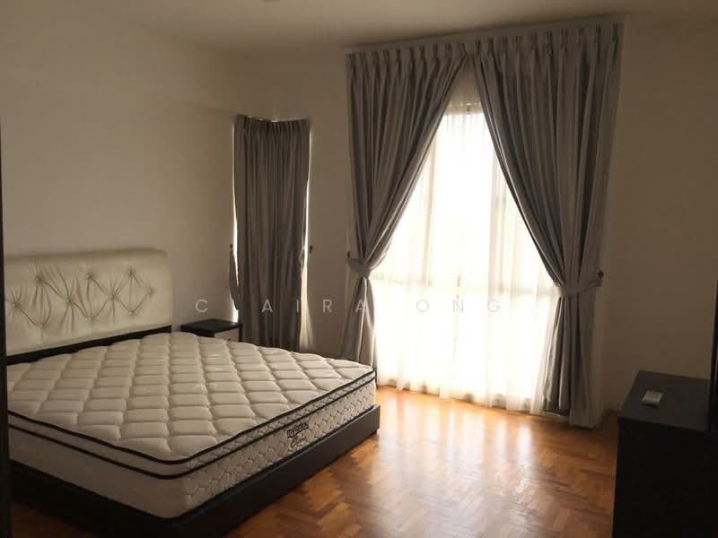 Apartment for Sale at Molek Pine 1 - Claira Ong - Bedroom - PropertyGuru.com.my