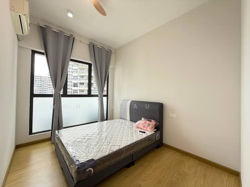 Kondominium untuk Disewa di Lovell @ Country Garden Danga Bay - Wong Shau Wei - PropertyGuru.com.my