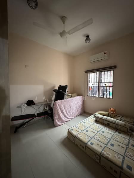 Rumah Teres 2 Tingkat untuk Dijual di Putra Heights (Subang Jaya) - Jay Kong - PropertyGuru.com.my