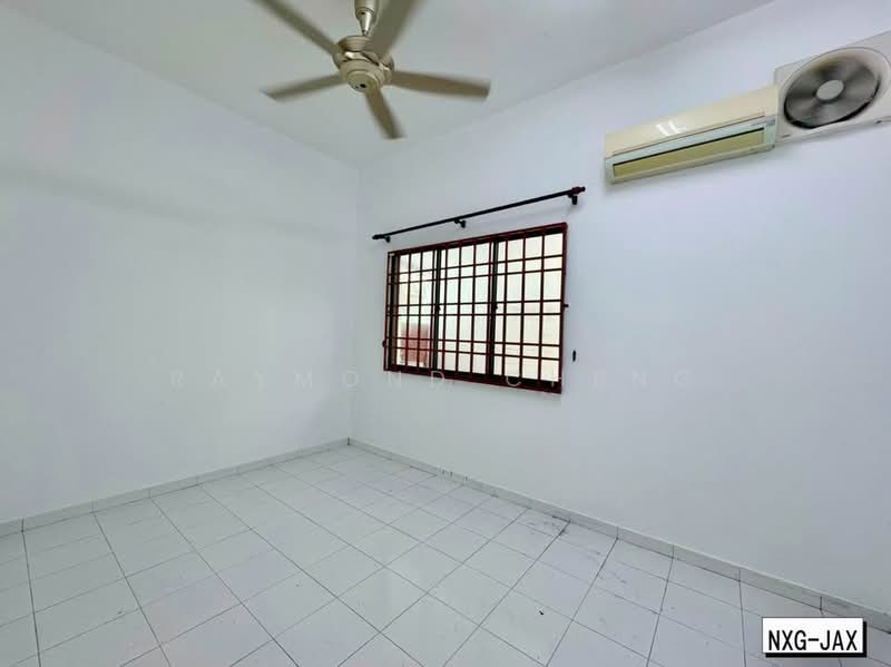 2-storey Terraced House for Sale in Bandar Bukit Tinggi 2 (Klang) - Raymond Cheng - Interior - PropertyGuru.com.my