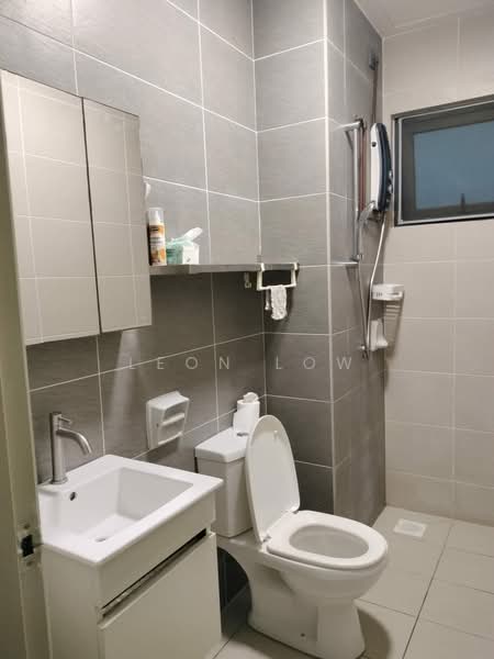 Condominium for Rent at Skyvilla Residences - Leon Low - Bathroom - PropertyGuru.com.my