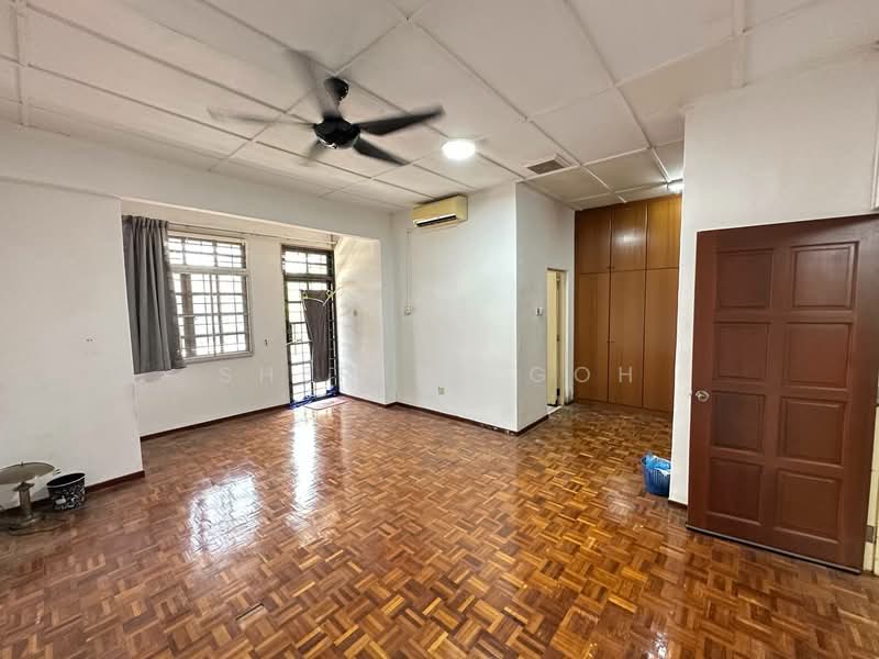 Terraced House for Sale in Bandar Sungai Long (Selangor) - Sherene Goh - Living Room - PropertyGuru.com.my