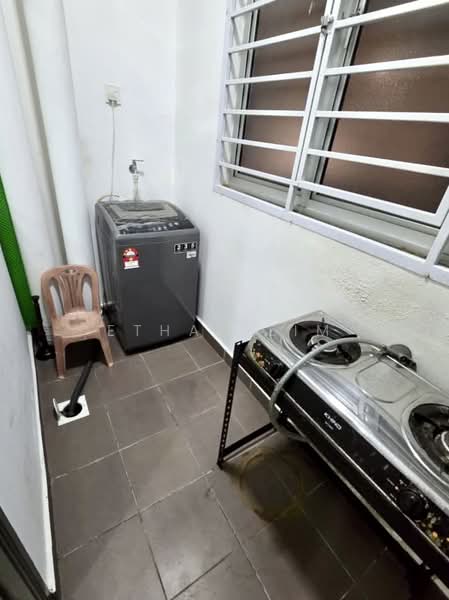 Servis Apartment untuk Disewa di Larkin Heights - Ethan Lim - PropertyGuru.com.my