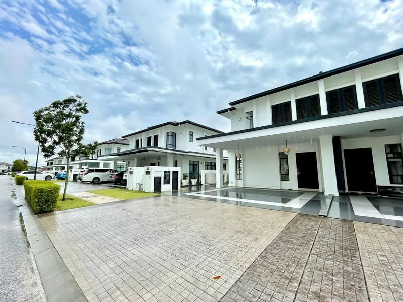 Semi-Detached House for Sale in Kuala Selangor (Selangor) - Tasya Ruslan - PropertyGuru.com.my