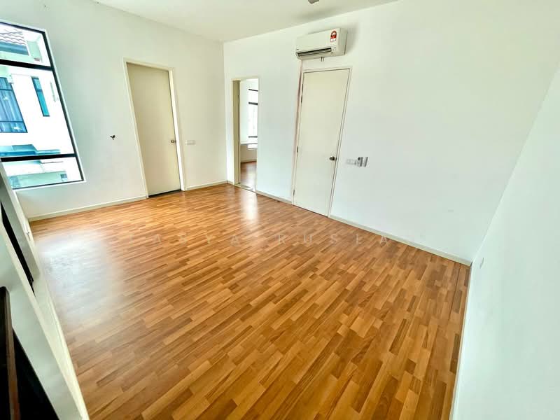 Semi-Detached House for Sale in Kuala Selangor (Selangor) - Tasya Ruslan - PropertyGuru.com.my