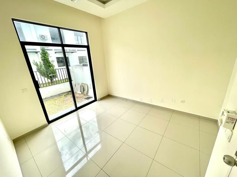 Semi-Detached House for Sale in Kuala Selangor (Selangor) - Tasya Ruslan - PropertyGuru.com.my