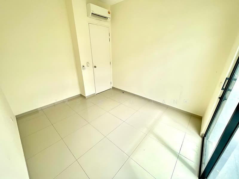 Semi-Detached House for Sale in Kuala Selangor (Selangor) - Tasya Ruslan - PropertyGuru.com.my