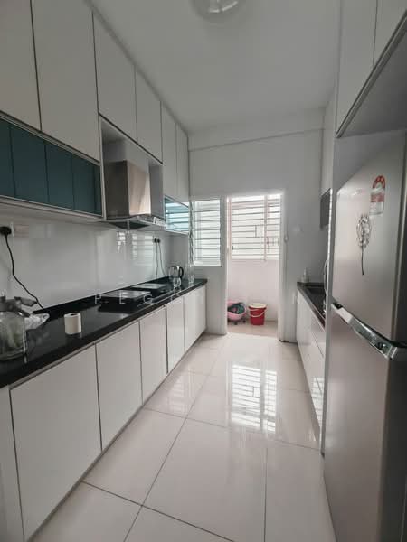 Condominium for Rent at The Peak Residences - Peggy Tan - Kitchen - PropertyGuru.com.my