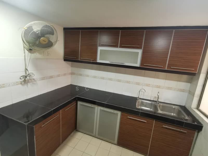 Apartment for Sale at Vista Saujana - SC Yap - Kitchen - PropertyGuru.com.my