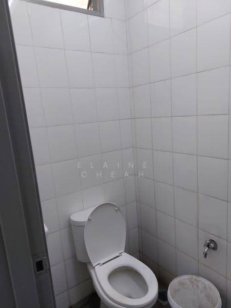 Kedai untuk Disewa di Puncak Alam (Selangor) - Elaine Cheah - Bathroom - PropertyGuru.com.my
