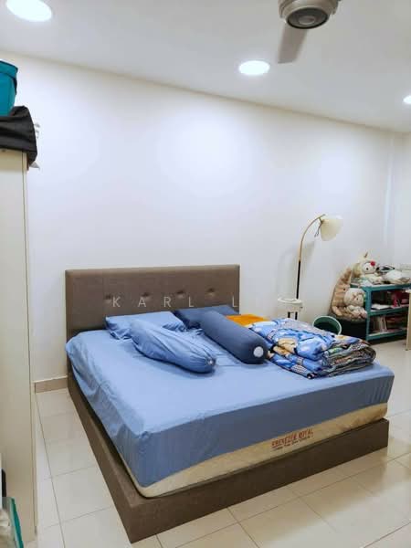 2-storey Terraced House for Sale in Taman Austin Duta (Tebrau) - Karl Lim - Bedroom - PropertyGuru.com.my