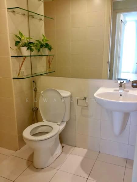Servis Apartment untuk Dijual di Solaris Dutamas - Edward Low - Bathroom - PropertyGuru.com.my