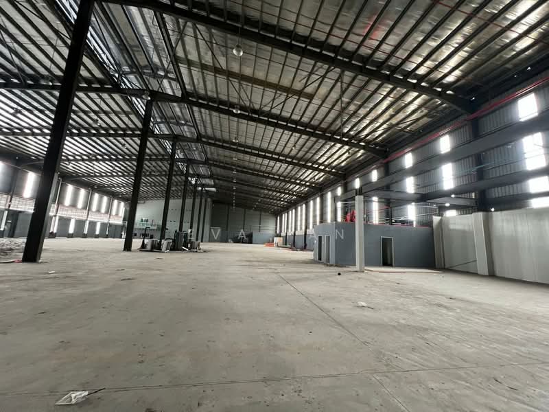 Detached Factory for Rent in Batu 24 (Kulai) - Eva Tan - Interior - PropertyGuru.com.my