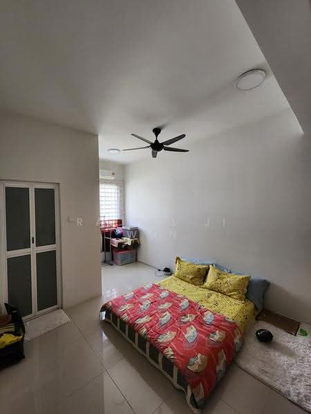Rumah Teres 2-Tingkat untuk Dijual di Dengkil (Selangor) - Rachel Ji Won - Bedroom - PropertyGuru.com.my