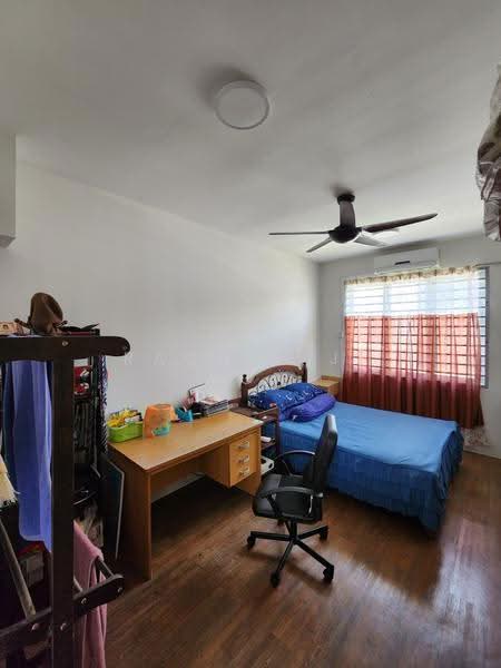 Rumah Teres 2-Tingkat untuk Dijual di Dengkil (Selangor) - Rachel Ji Won - Bedroom - PropertyGuru.com.my