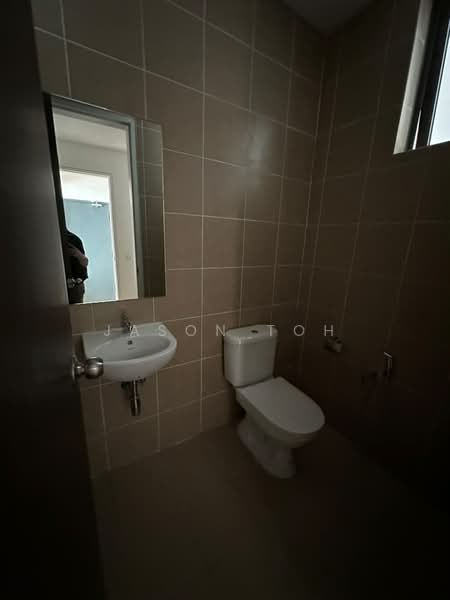 Condominium for Sale at Capella Embassy (D'Rapport Residences) - Jason Toh - Bathroom - PropertyGuru.com.my