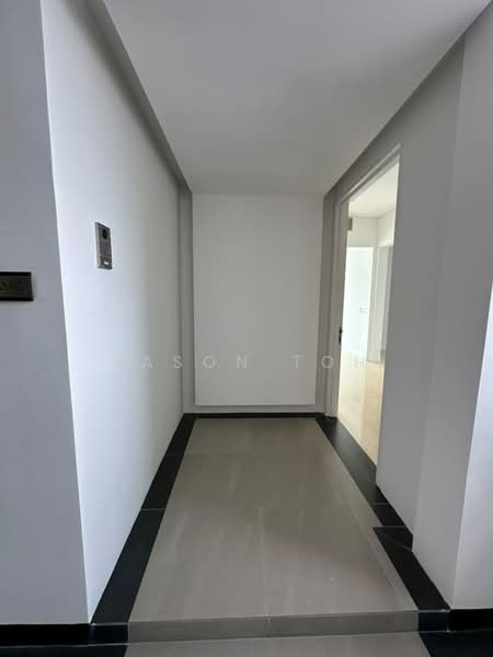 Condominium for Sale at Capella Embassy (D'Rapport Residences) - Jason Toh - Corridor - PropertyGuru.com.my