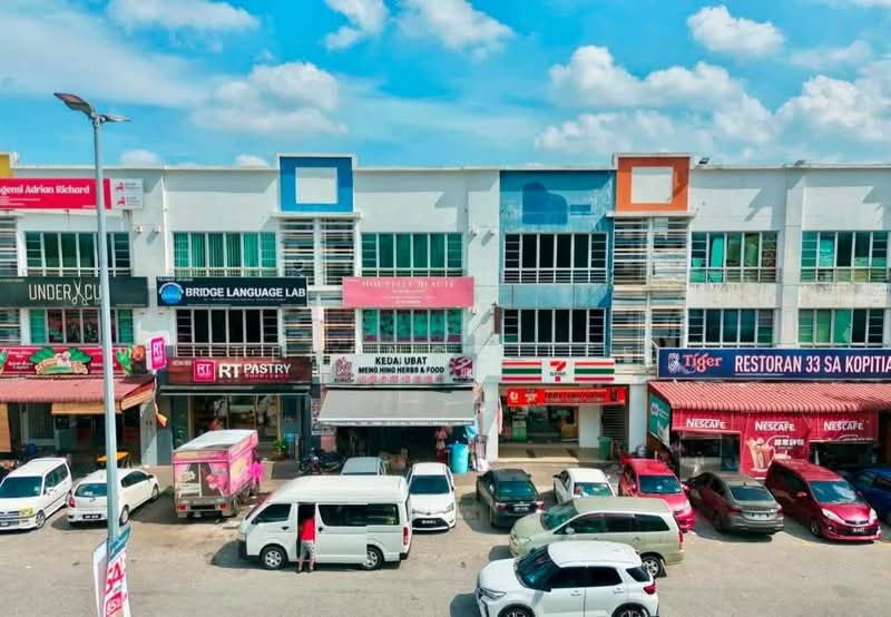 Kedai / Pejabat untuk Disewa di Setia Indah (Setia Alam) - Terence Lee - Exterior - PropertyGuru.com.my