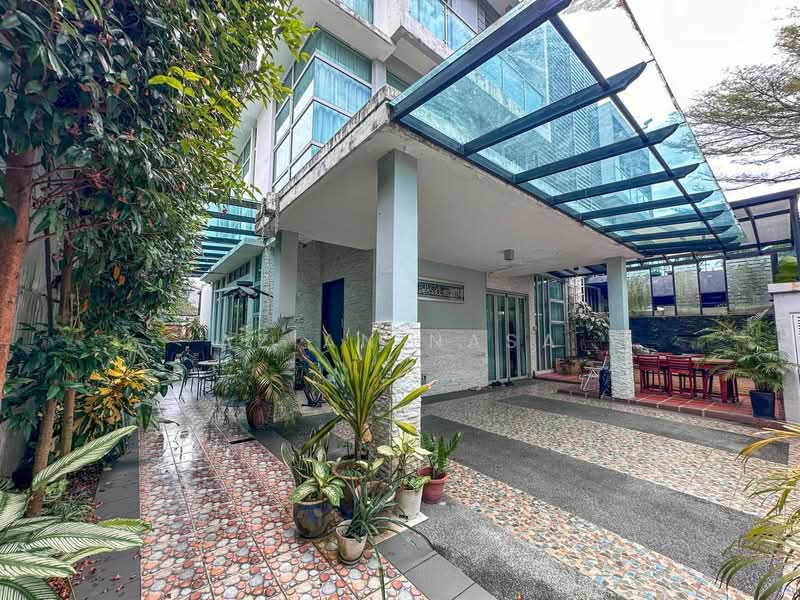 Semi-Detached House for Sale in Taman Tun Dr Ismail (Kuala Lumpur) - Azian Nasa - PropertyGuru.com.my