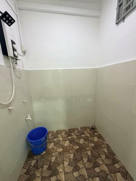 Terraced House for Sale in Taman Kota Jaya (Kota Tinggi) - Win Lim - Bathroom - PropertyGuru.com.my