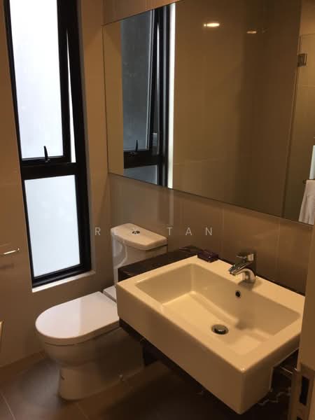 Servis Apartment untuk Disewa di G Residence - Rex Tan - Bathroom - PropertyGuru.com.my