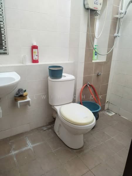 Rumah Teres 2 Tingkat untuk Dijual di Setia Impian (Setia Alam) - Elwin Chok - Bathroom - PropertyGuru.com.my