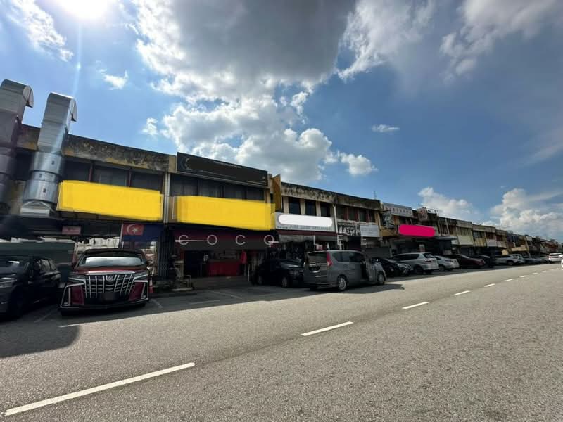 Shop for Rent in Taman Ungku Tun Aminah (Skudai) - Coco Lee - Exterior - PropertyGuru.com.my