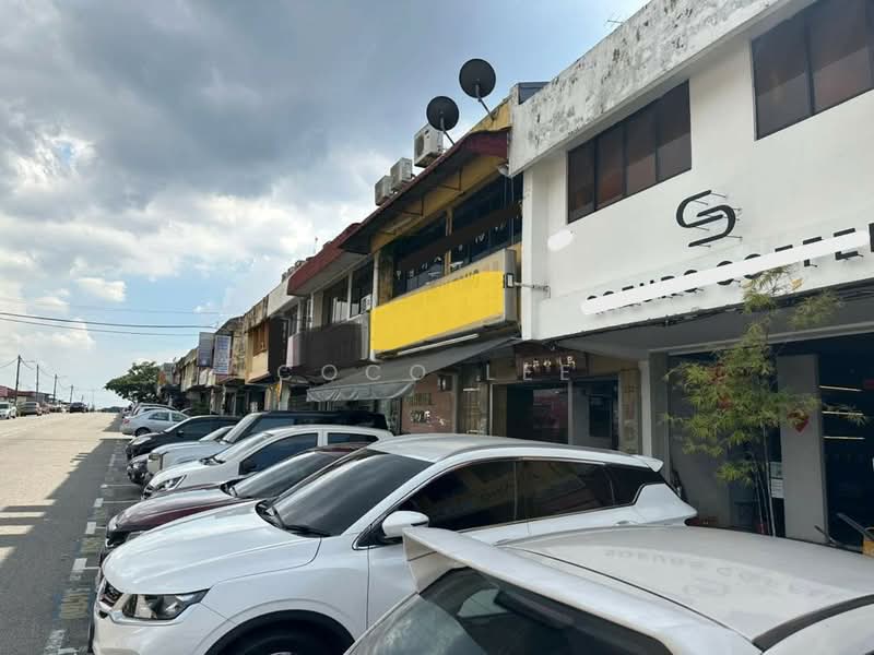 Shop for Rent in Taman Ungku Tun Aminah (Skudai) - Coco Lee - Exterior - PropertyGuru.com.my