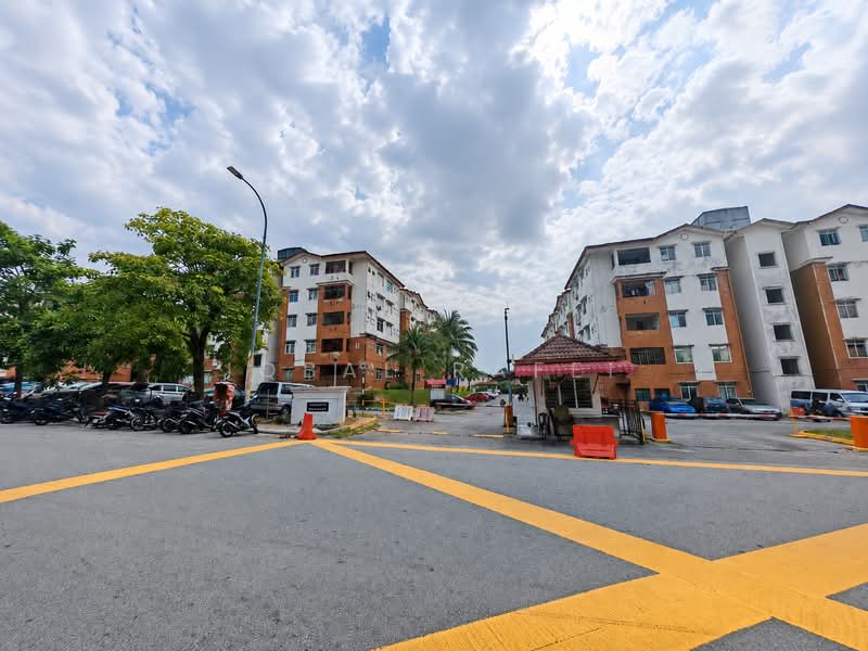 Pangsapuri untuk Dijual di Pangsapuri Seri Mawar - Iqbal Rafei - Exterior - PropertyGuru.com.my