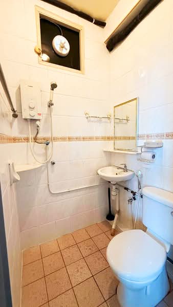 Apartment for Rent at Kingfisher Series - Jerry Tan - Bathroom - PropertyGuru.com.my