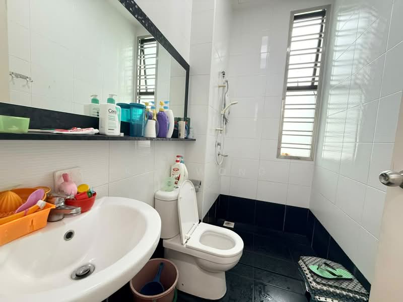 Rumah Kluster untuk Dijual di Johor Bahru (Johor) - Ray Wong - Bathroom - PropertyGuru.com.my