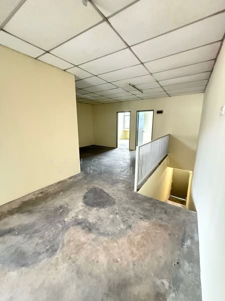 Shop / Office for Sale in Kulim (Kedah) - Sanggaran Muniandy - Interior - PropertyGuru.com.my