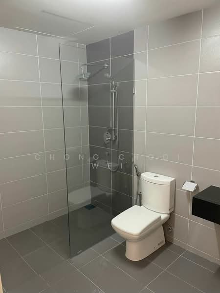 Condominium for Sale at Golden Triangle 2 - Chong Chooi Wei - Bathroom - PropertyGuru.com.my