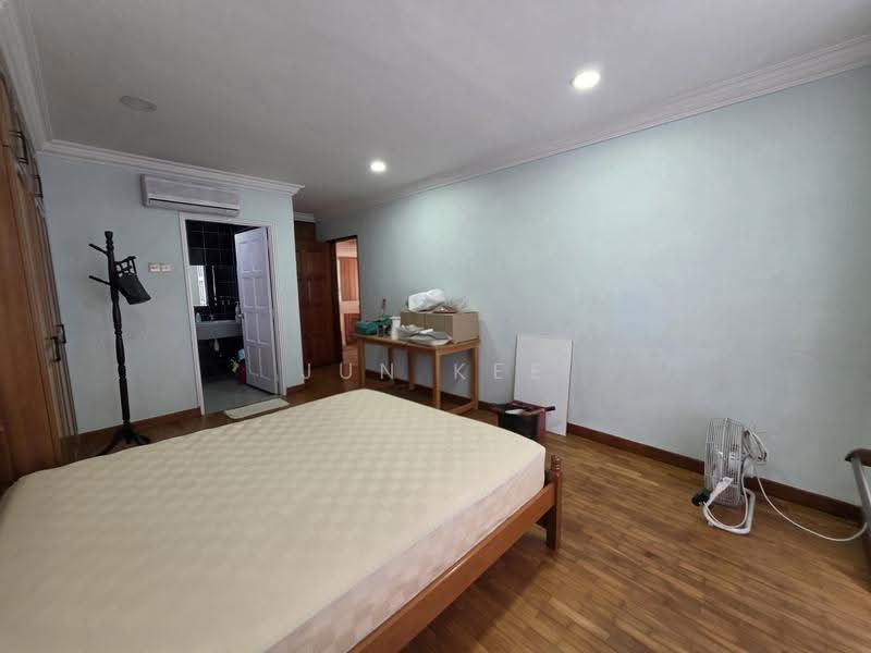Bungalow House for Sale in Bukit Jalil Golf (Bukit Jalil) - Jun Kee - Bedroom - PropertyGuru.com.my
