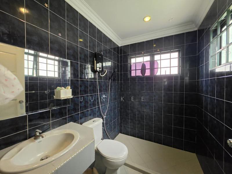Bungalow House for Sale in Bukit Jalil Golf (Bukit Jalil) - Jun Kee - PropertyGuru.com.my